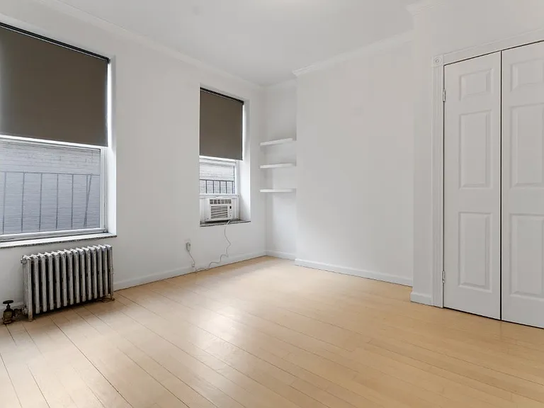552 Broome St #2B — Photo 4