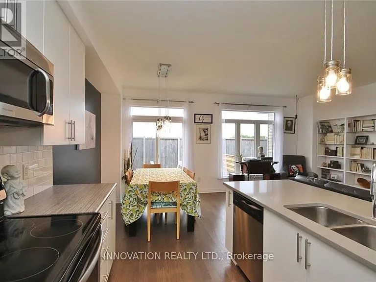 527 Rioja St — Photo 7