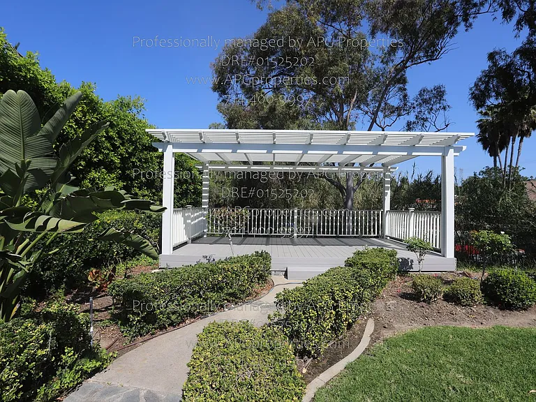 460 S Bridge View Dr — Photo 37