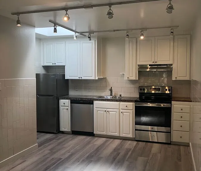 1737 Jackson St #304 — Photo 7