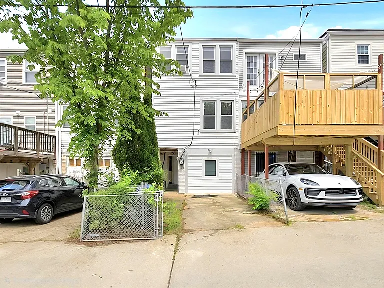 440 Delafield Pl NW — Photo 29