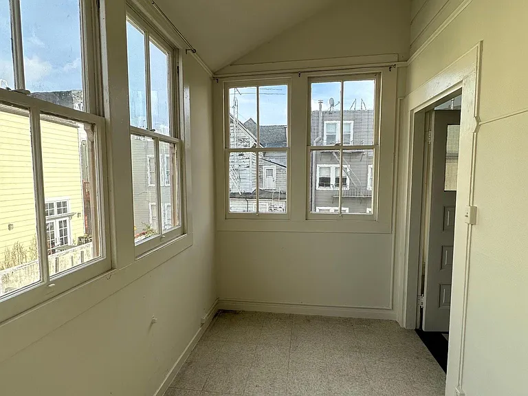 1430 Hayes St #B — Photo 5
