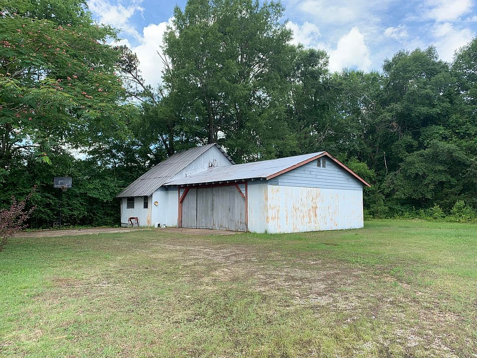 2nd image of 63067 Highway 25 N