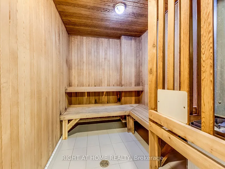 7171 Yonge St #2415 — Photo 19