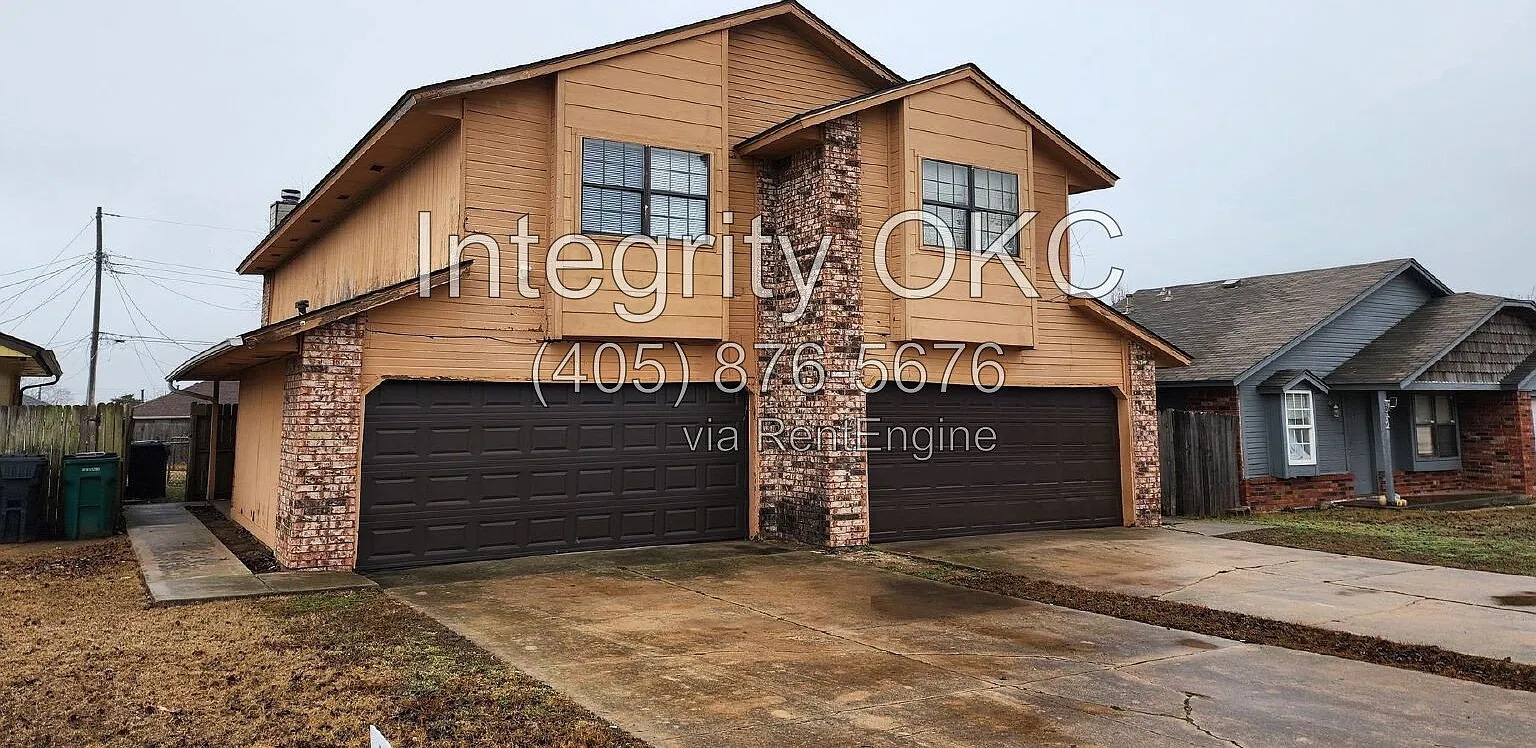 2 bed, 1.5 bath, 1335 sqft, $1,250 — Photo 1