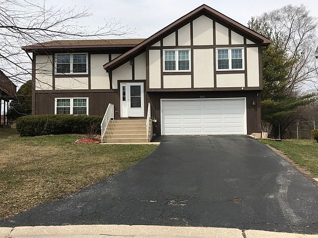 1st image of 302 Elwood Ct