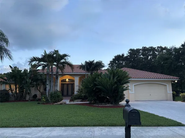 10660 SW 44th Ct, Davie, FL 33328