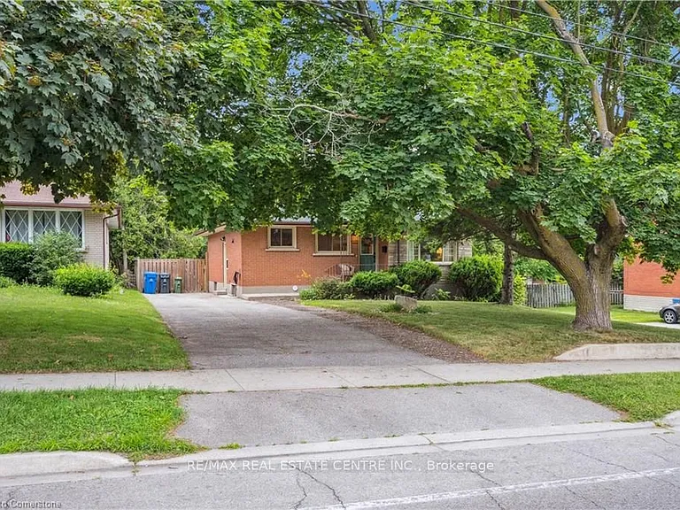 456 Speedvale Ave E #BASEMENT — Photo 1