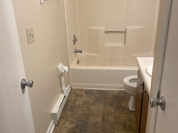 1211 Todd Ln, Troy, OH 45373