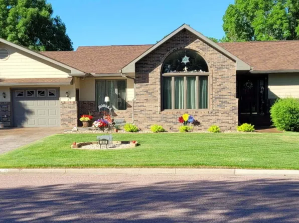 1409 Northridge Rd, Mitchell, SD 57301