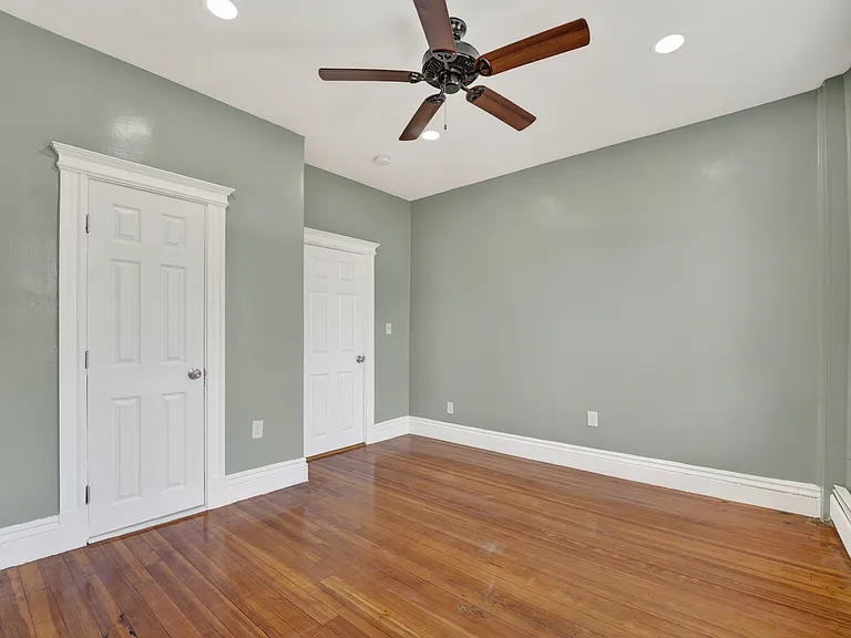 129 Harrishof St #3 — Photo 12