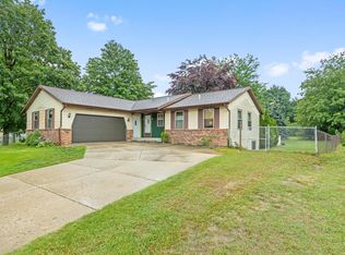 8242 Woodpark Dr SW, Byron Center, MI 49315