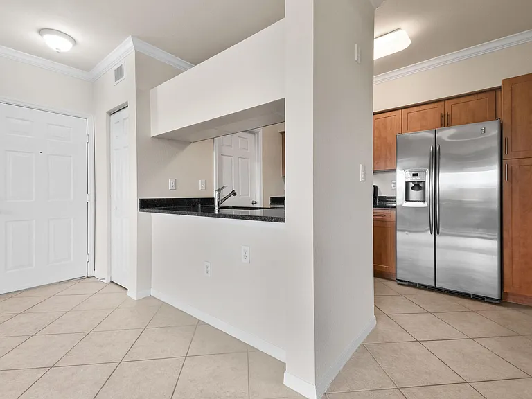 6556 Emerald Dunes Dr #302 — Photo 7