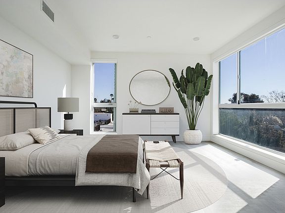 4th image of 6531 Melrose Ave #401