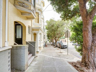 327 Frederick St, San Francisco, CA, 94117