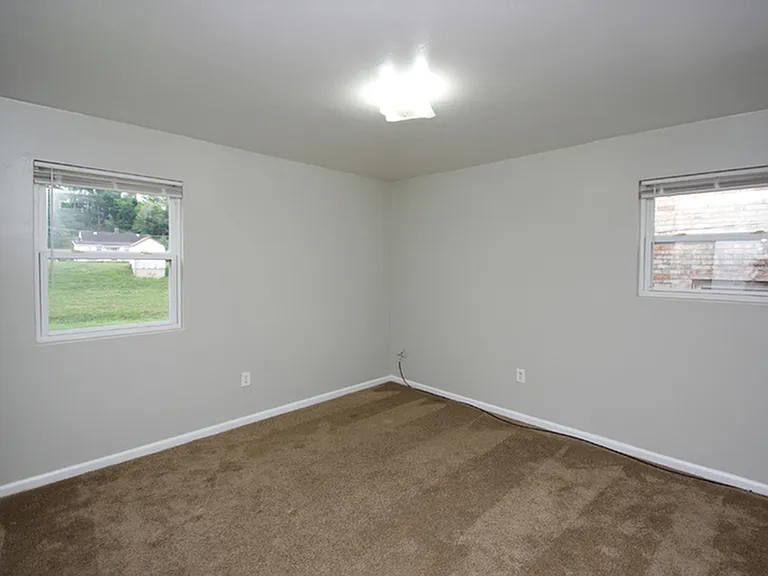 3836 Panorama Ave NW — Photo 6