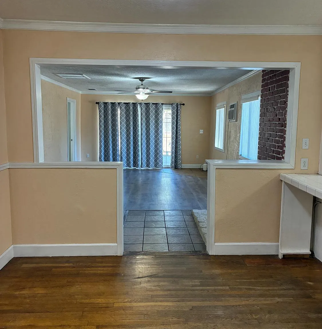 3 bed, 1622 sqft, $2,508 — Photo 3