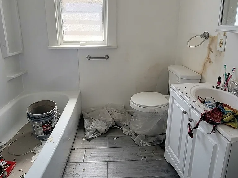 7014 Greenway Ave — Photo 6