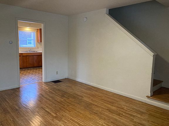 5th image of 1106 W Elm St #1106