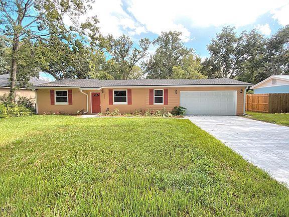 2nd image of 4024 Hunter Cir