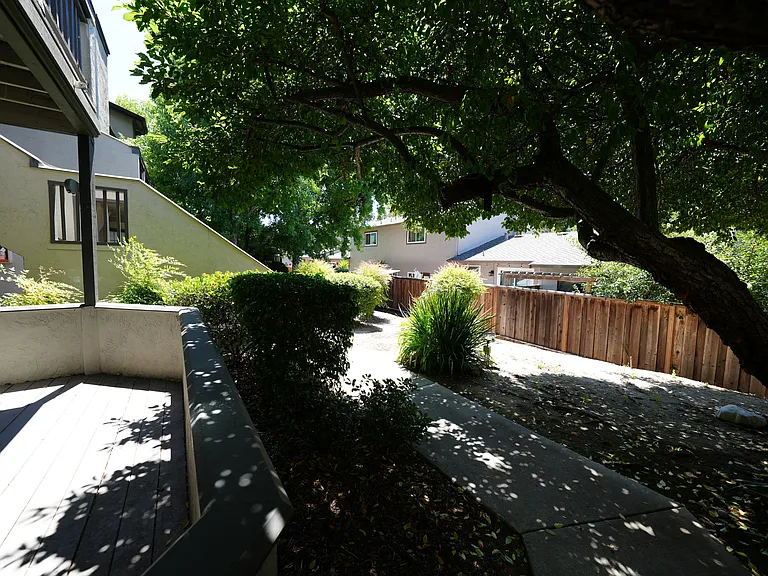 Private deck and common grounds