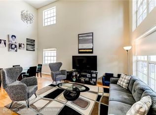 108 Gables Blvd, Weston, FL 33326