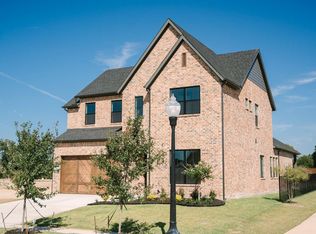612 Finch Ave, Aledo, TX 76008