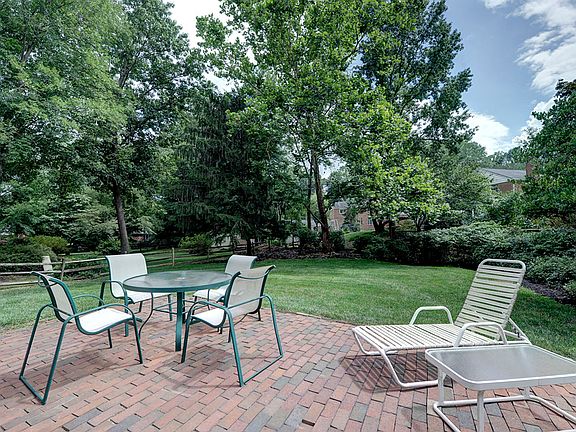 4th image of 6906 Tilden Ln