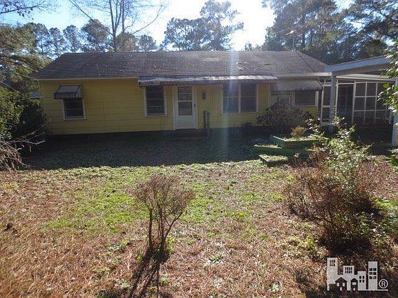 3rd image of 240 Peiffer Ave