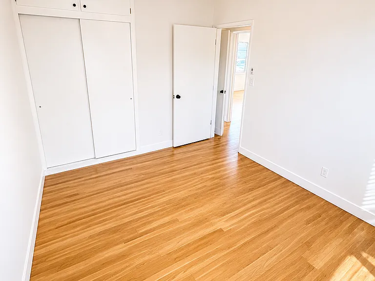 110 W Matilija St — Photo 8