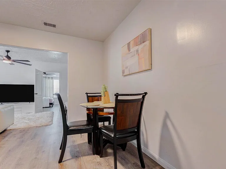 2902 Truxillo St — Photo 14