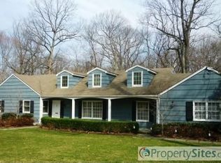58 Johnson Dr, New Providence, NJ 07974