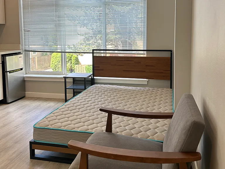 Ace Apartments — Photo 8