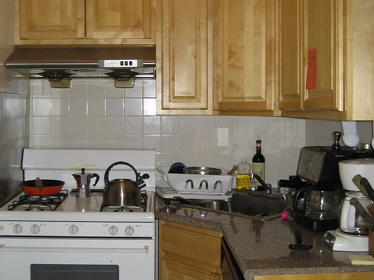 129 Cedar St #2 — Photo 2