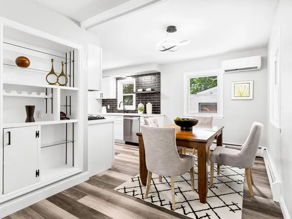 2900 Independence Ave S, Saint Louis Park, MN 55426