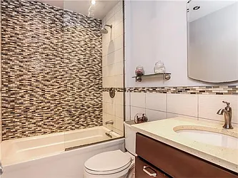 Sold by Avenue Sotheby's International Realty