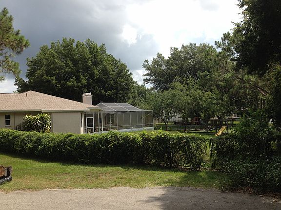 3rd image of 23010 Bellflower Pl