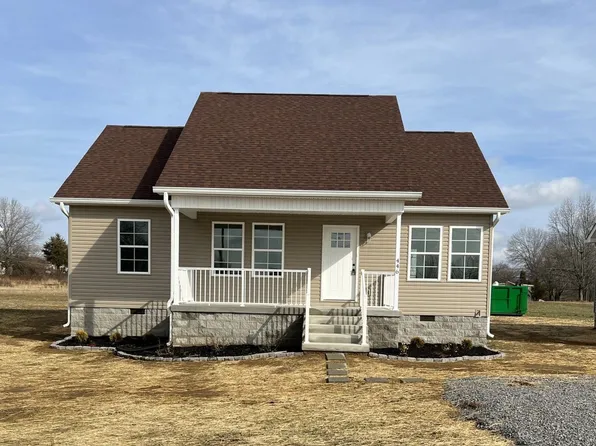 446 Meadowbrook Dr S, McMinnville, TN 37110