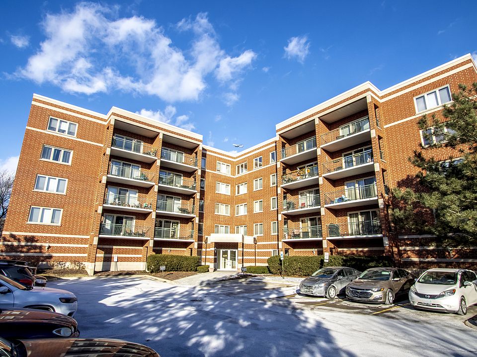1st image of 6430 W Berteau Ave APT 210