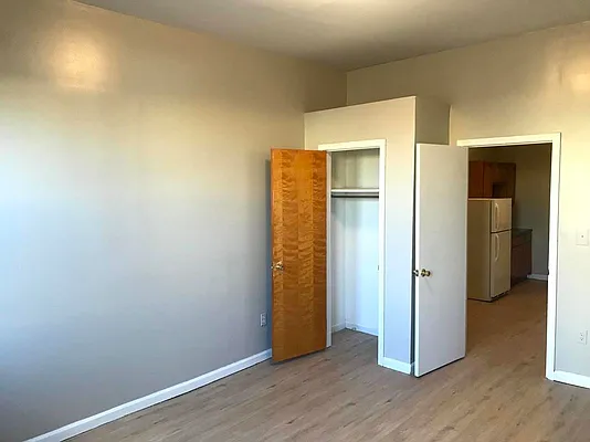 Rented by YOB REALTY | media 9