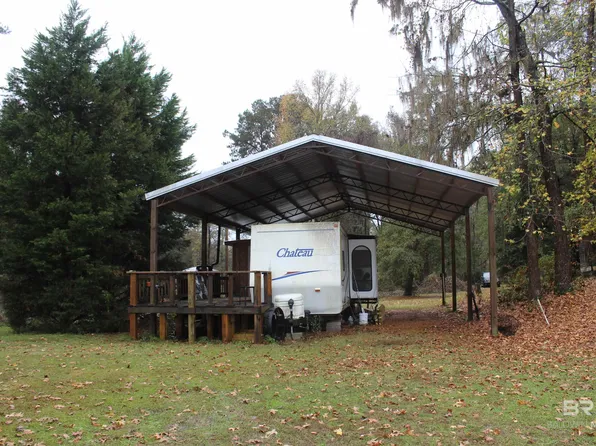 6932 Henderson Rd, Lowndesboro, AL 36752