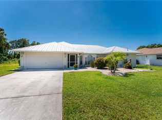 4 Pinehurst Rd, Rotonda West, FL 33947