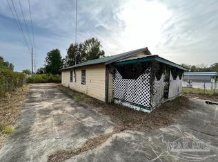 301 W Howard St, Atmore, AL 36502