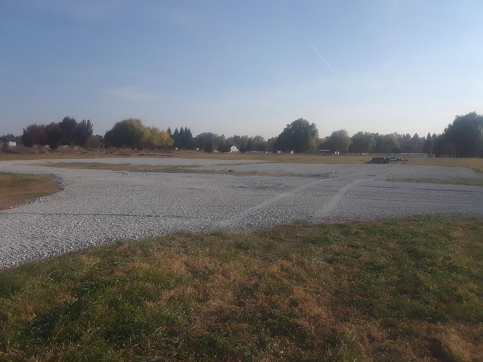 1st image of 19775 Dairyland Dr