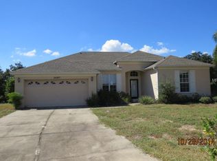36207 Spirit Ct, Grand Island, FL 32735