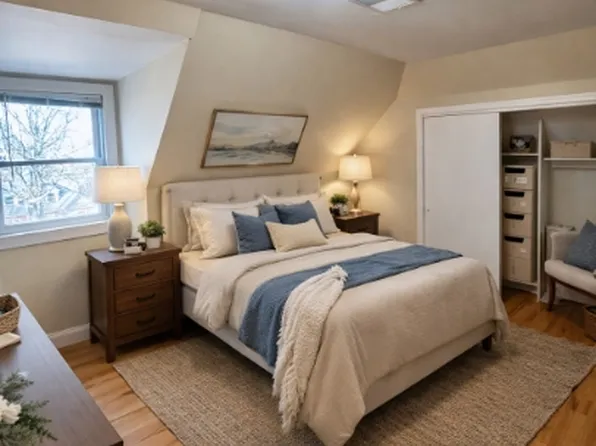 5825 Bartlett St, Pittsburgh, PA