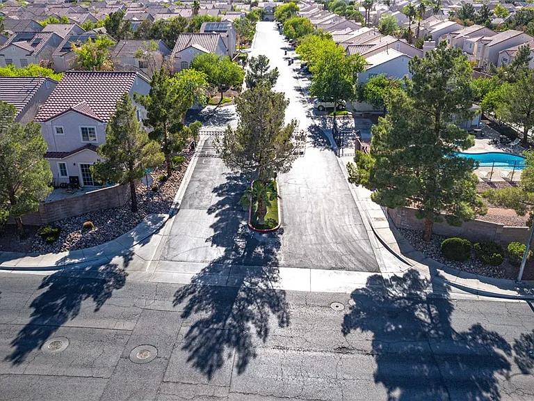 5532 Cactus Thorn Ave — Photo 33