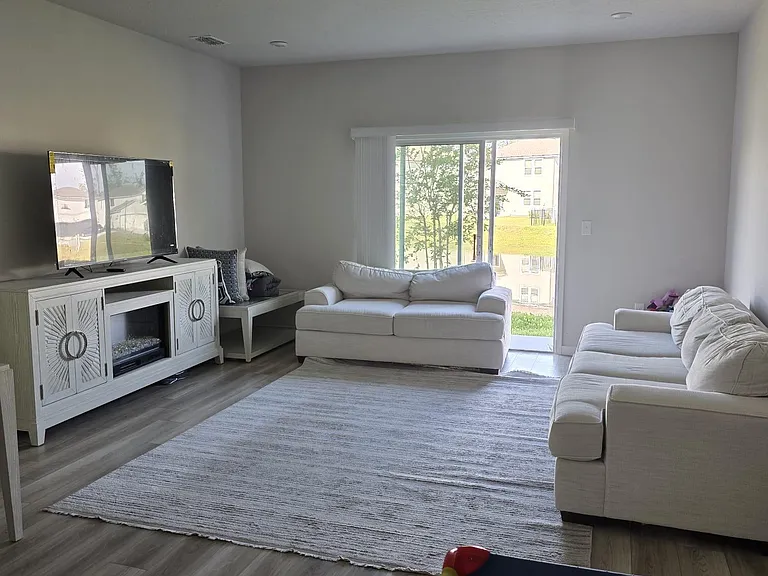 14884 Praline Ct — Photo 2