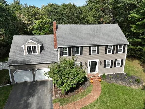 210 Stearns Ave, Mansfield, MA 02048