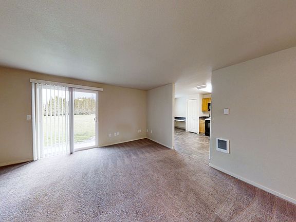 2nd image of 15915 52nd St E APT B